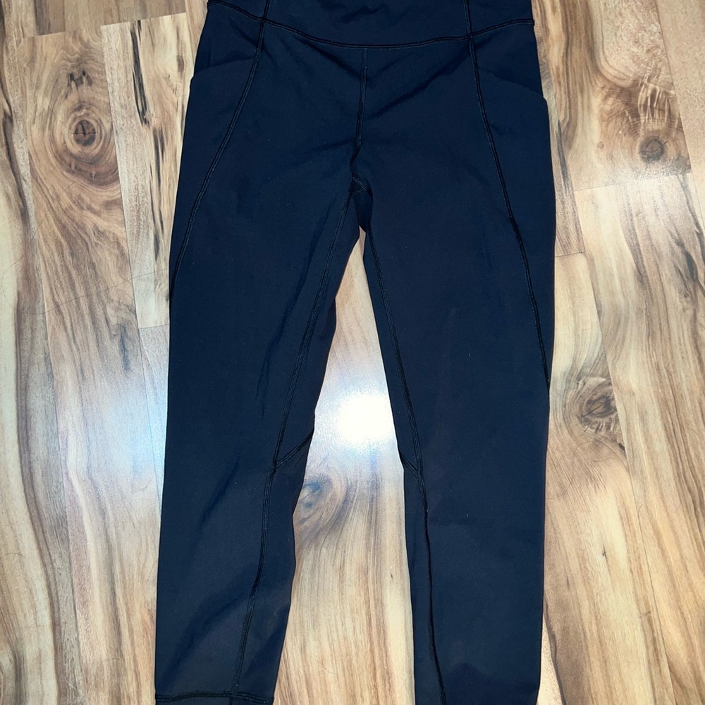 Lululemon Size 8